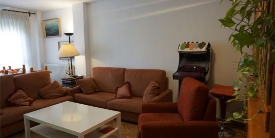 Usera 3室2卫140平米大型公寓